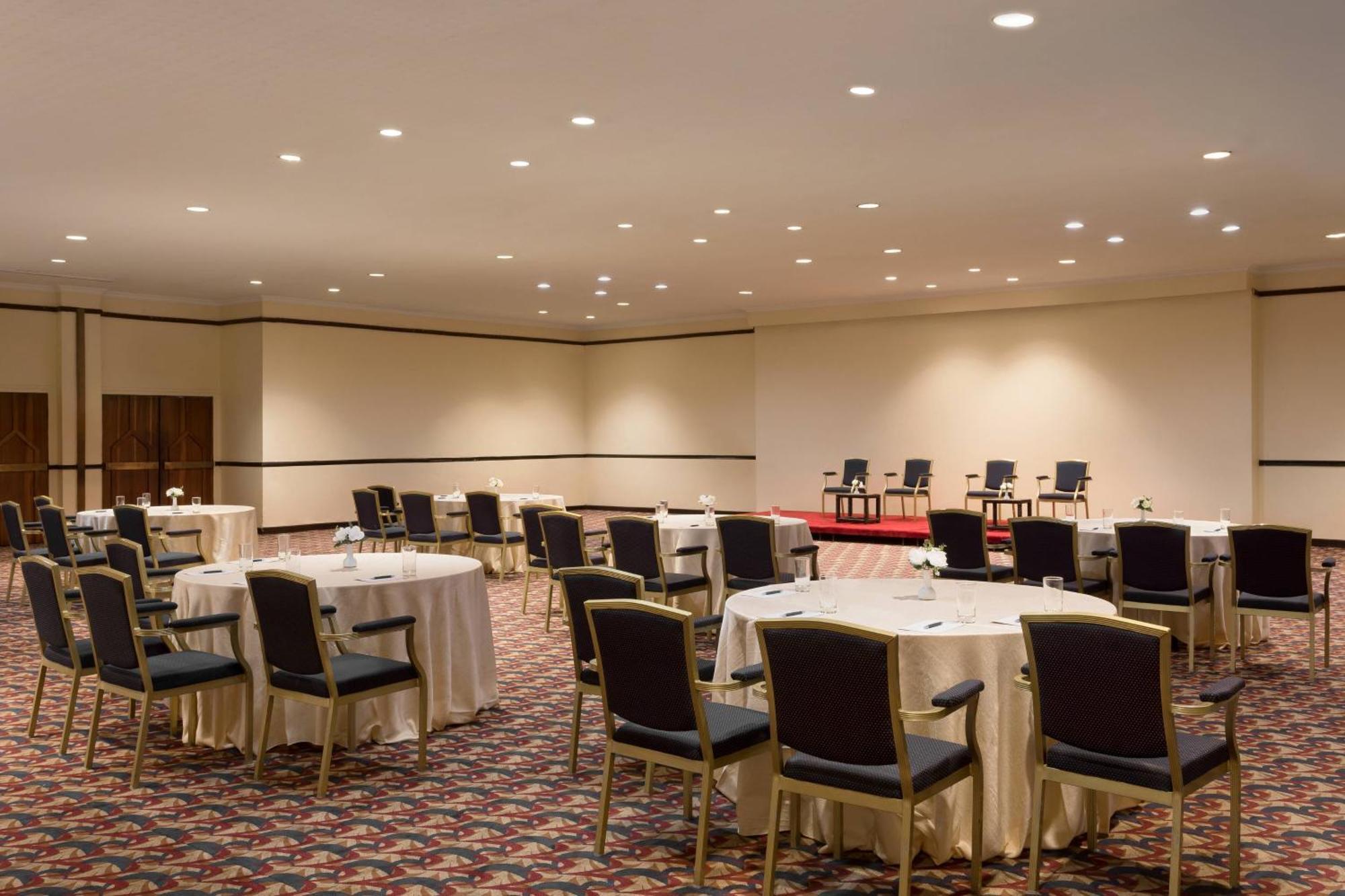 Sheraton Lagos Hotel Exterior photo